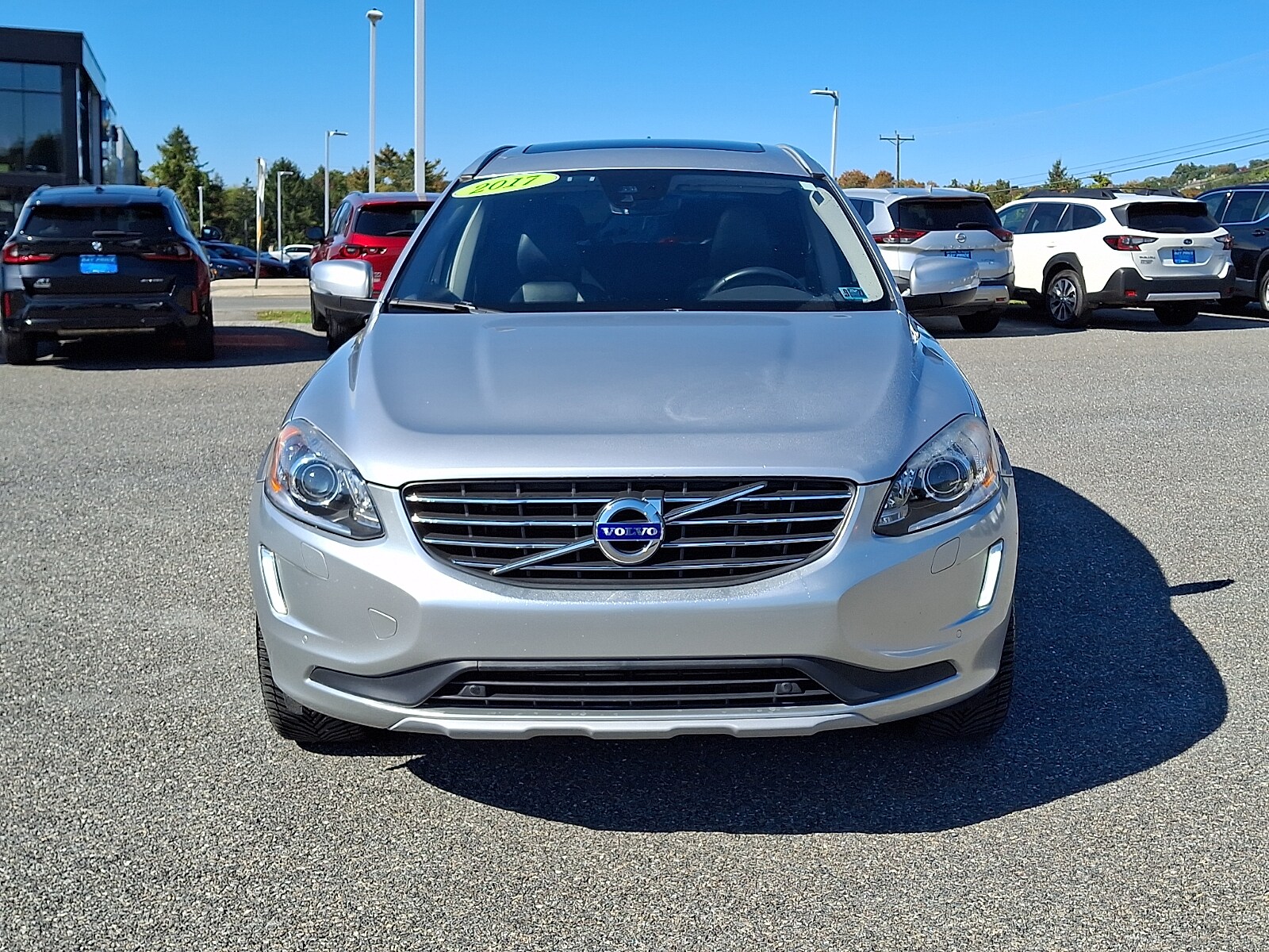 Used 2017 Volvo XC60 T6 Inscription with VIN YV449MRU3H2210870 for sale in Stroudsburg, PA
