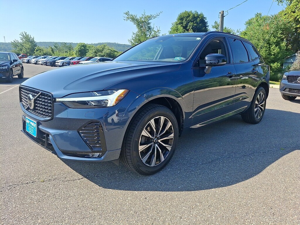 Used 2024 Volvo XC60 B5 Core Dark Theme SUV