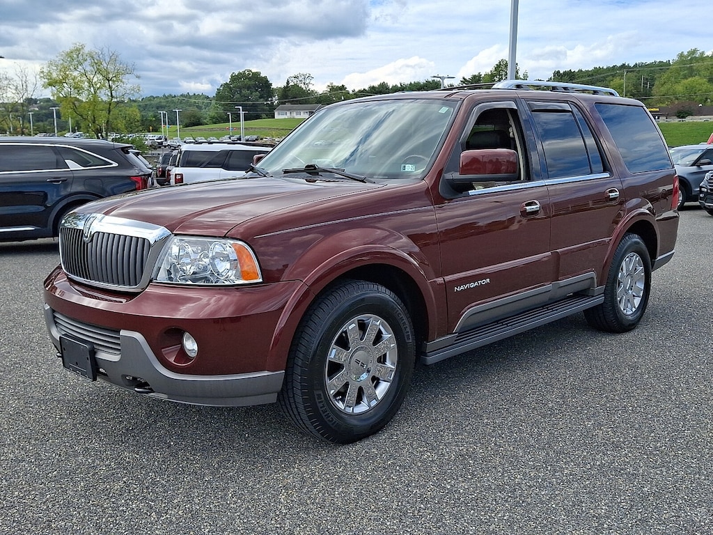 Used 2003 Lincoln Navigator SUV