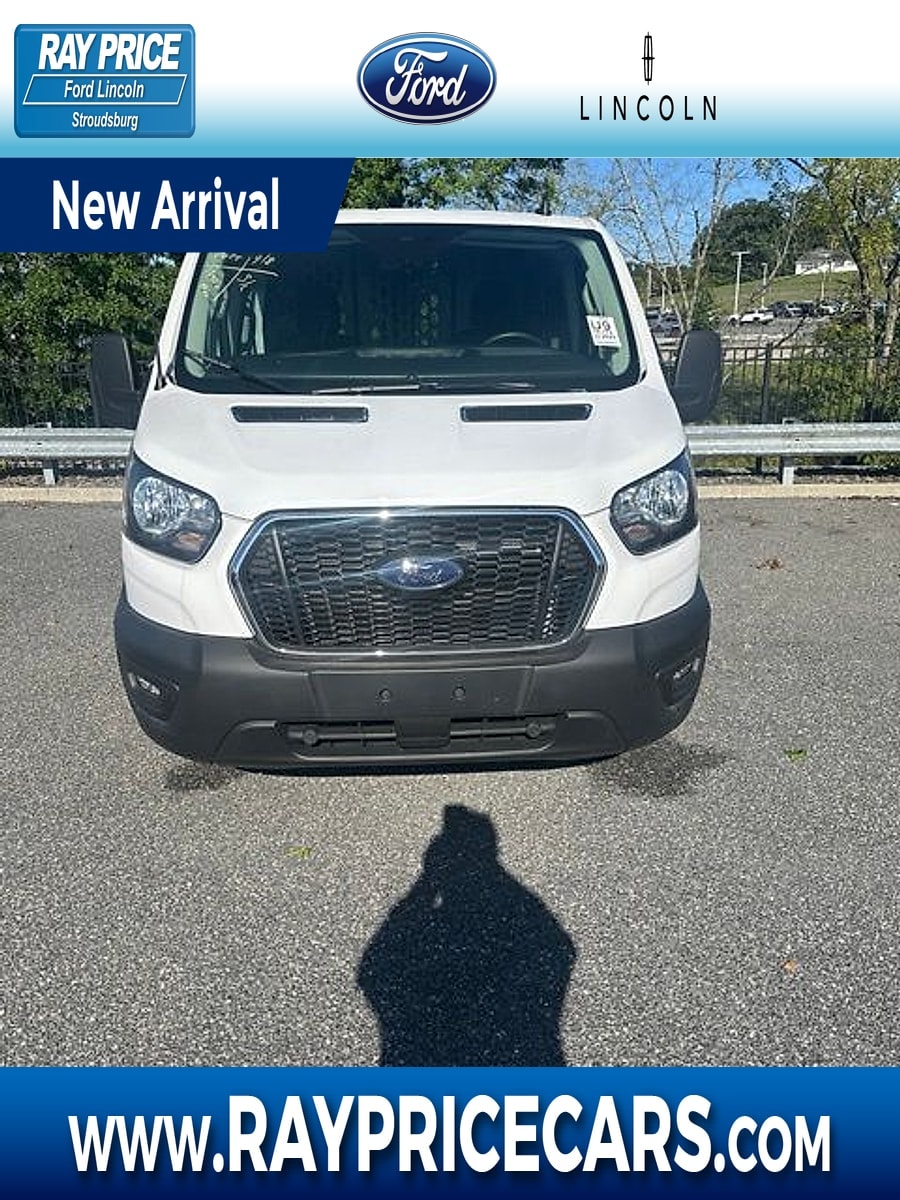 2025 Ford Transit Van Base
