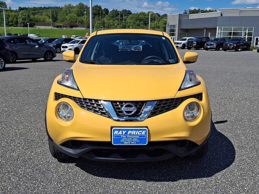 Used 2015 Nissan Juke S SUV