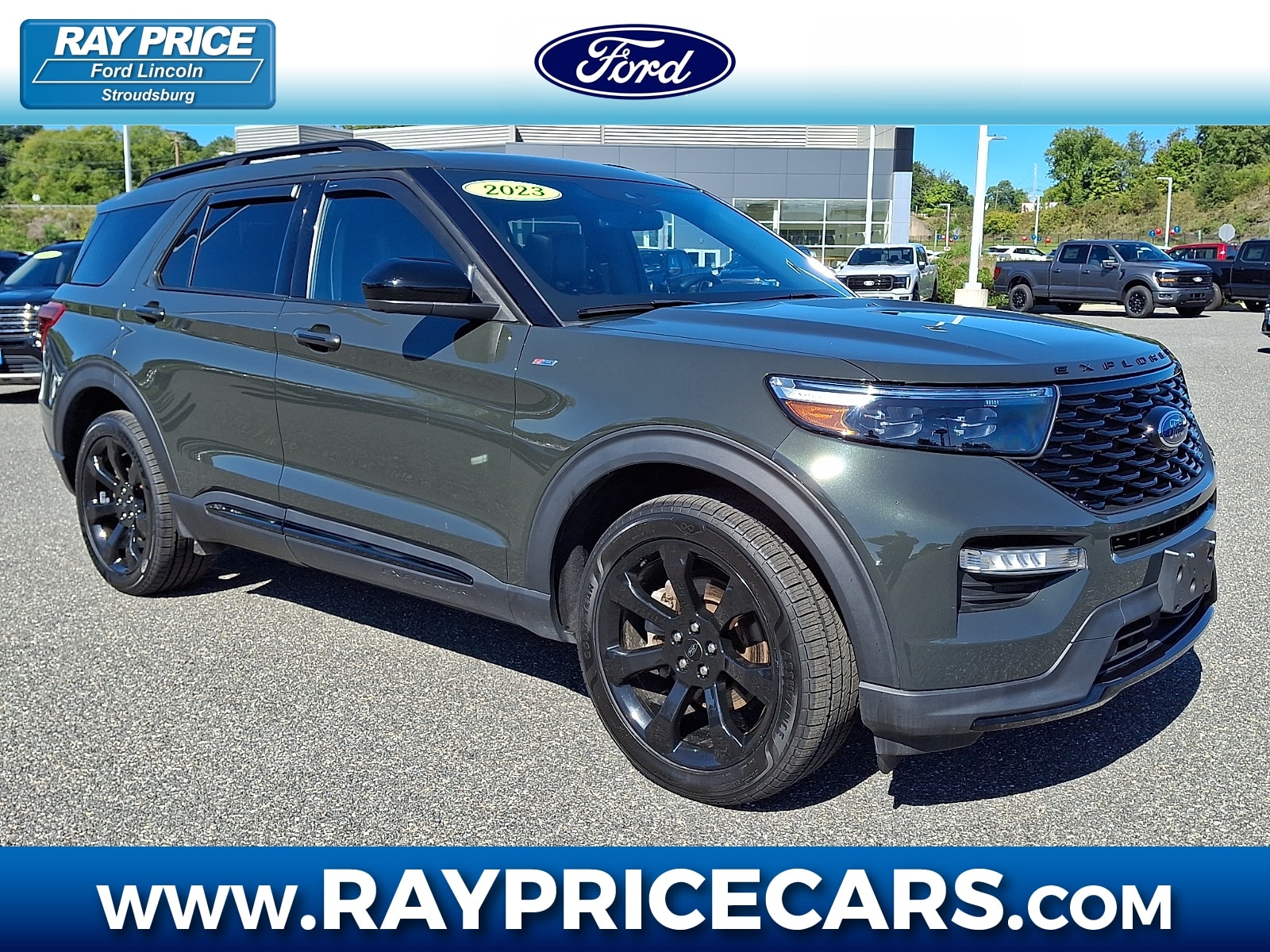 2023 Ford Explorer SUV 