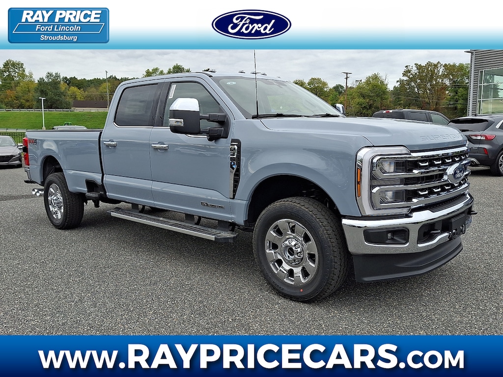 New 2026 Ford F-350 Lariat LARIAT 4WD CREW CAB