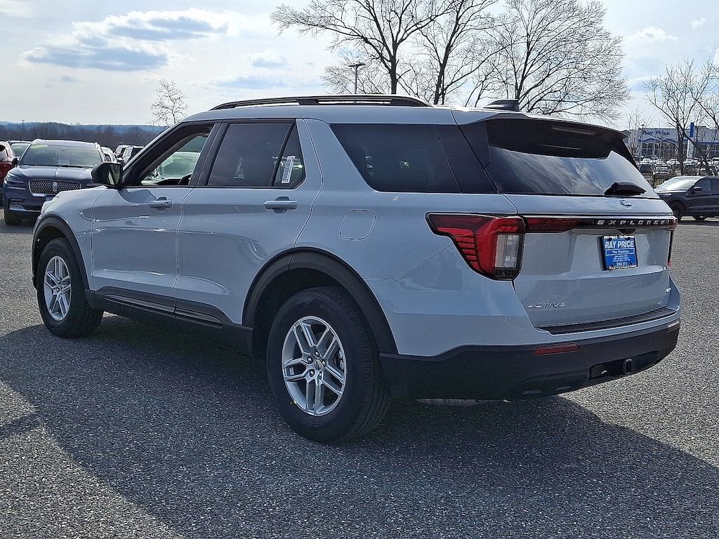 New 2026 Ford Explorer Active ACTIVE 4WD