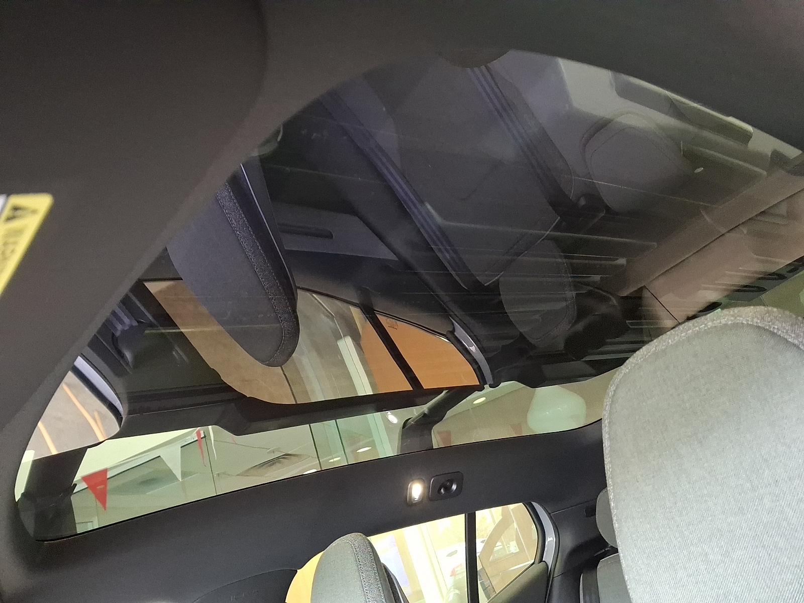 2026 Volvo EX30 Ultra - Photo 11
