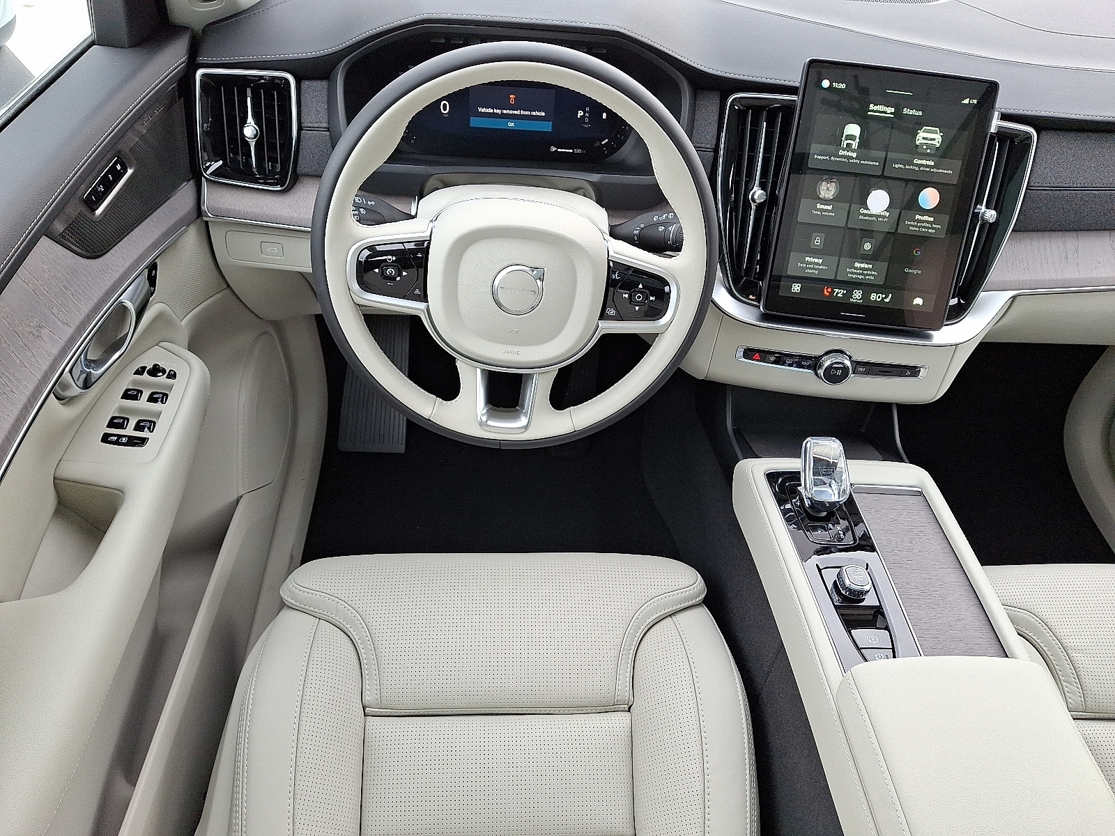2026 Volvo XC90 Ultra - Photo 7