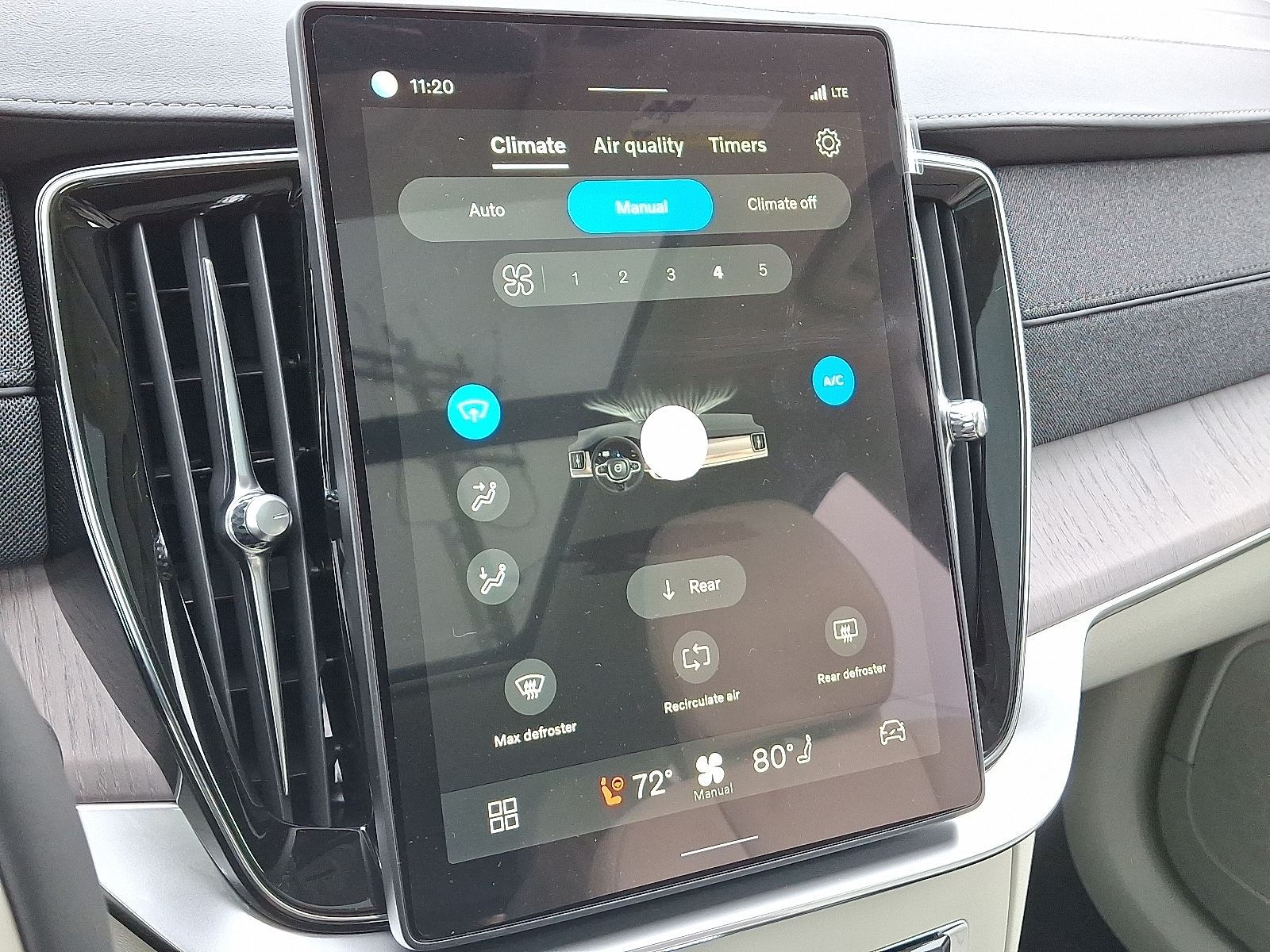 2026 Volvo XC90 Ultra - Photo 12