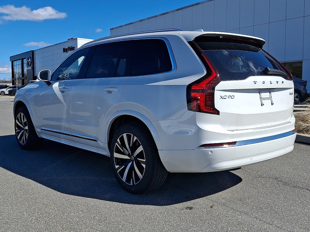 New 2026 Volvo XC90 B6 Core SUV