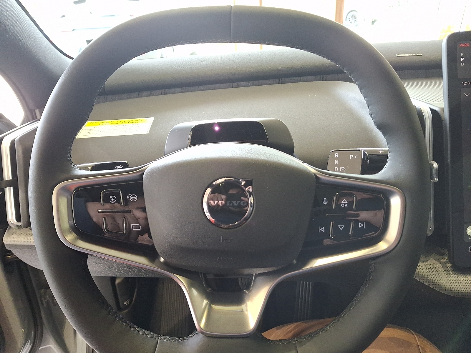 2026 Volvo EX30 Ultra - Photo 15