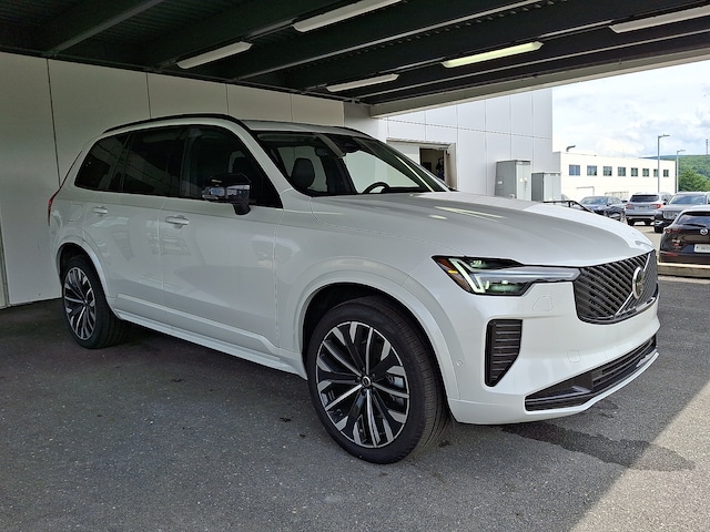 2026 Volvo XC90 B6 Ultra Dark Theme 6-Seater AWD SUV