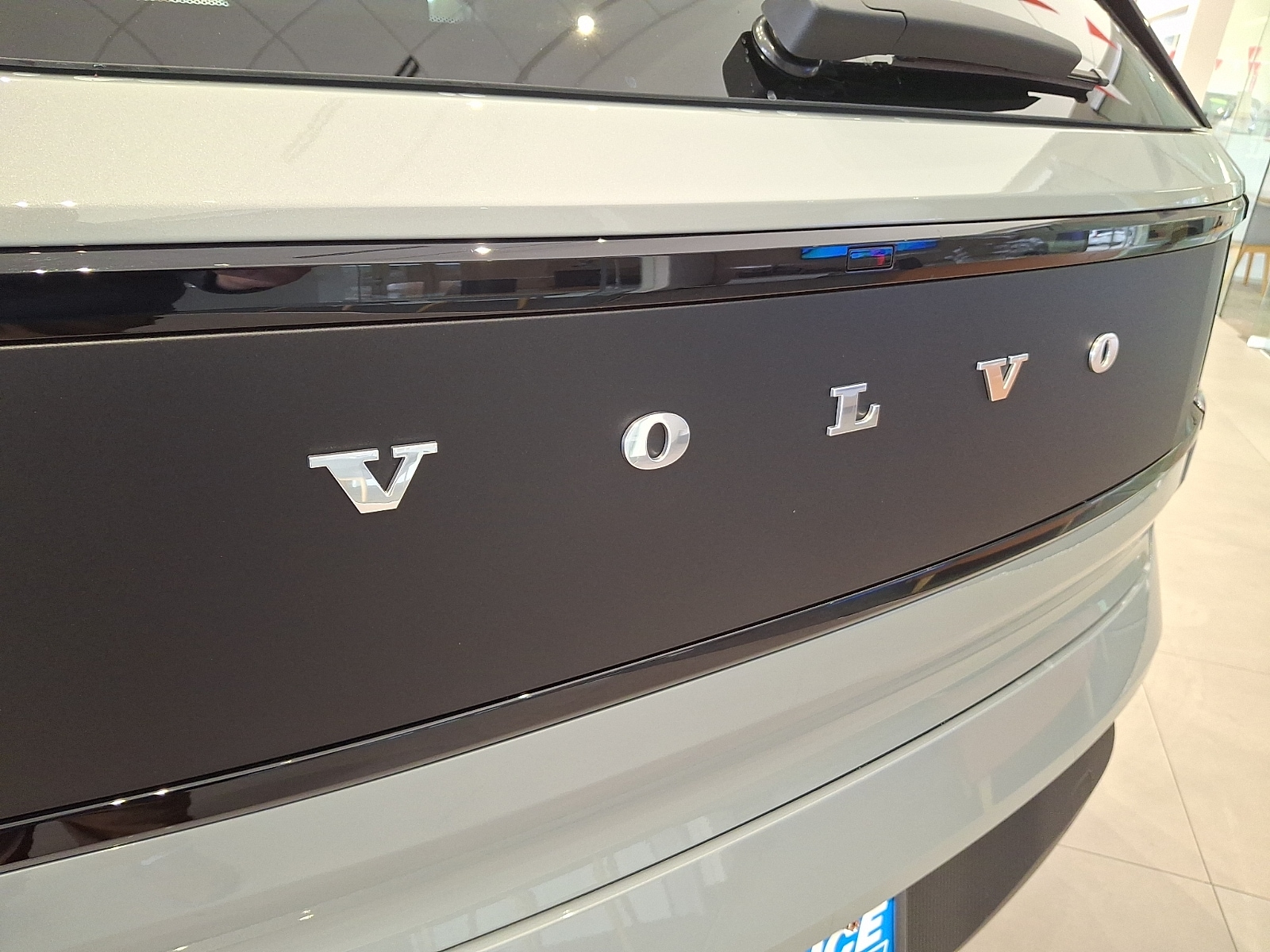 2026 Volvo EX30 Ultra - Photo 20