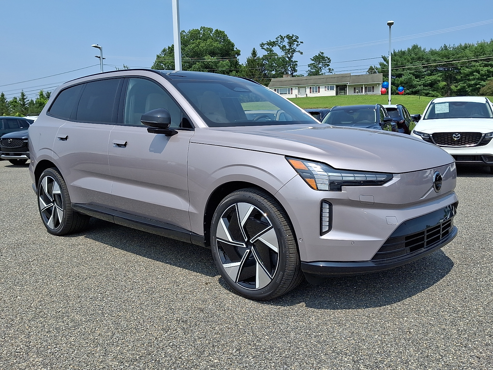  Volvo EX90