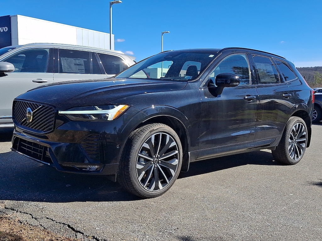 New 2026 Volvo XC60 B5 Ultra SUV