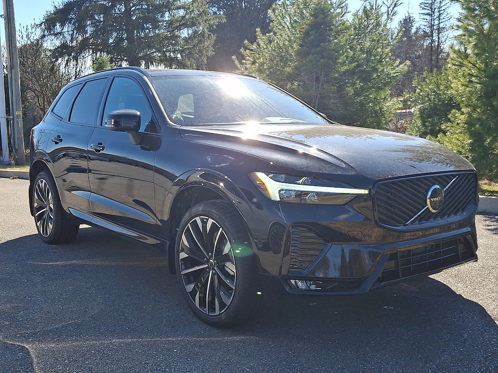 New 2026 Volvo XC60 B5 Ultra SUV