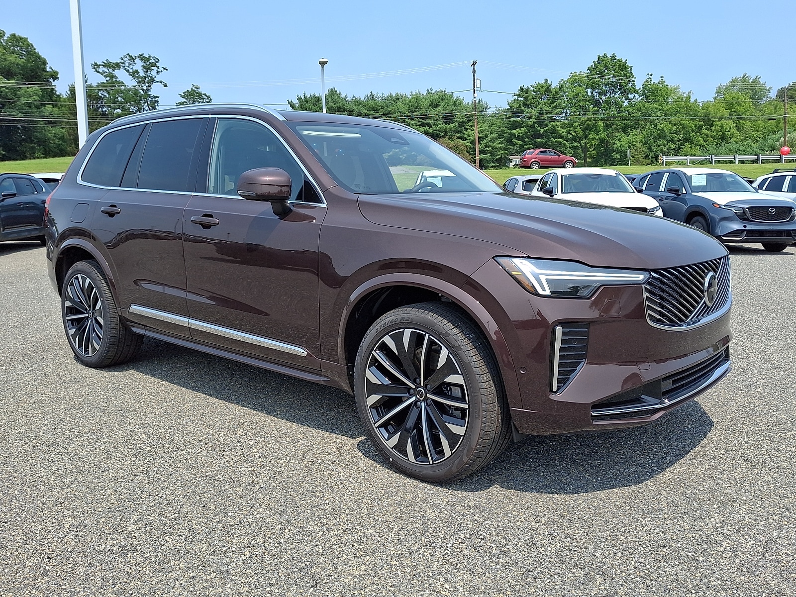 2026 Volvo XC90 Plus