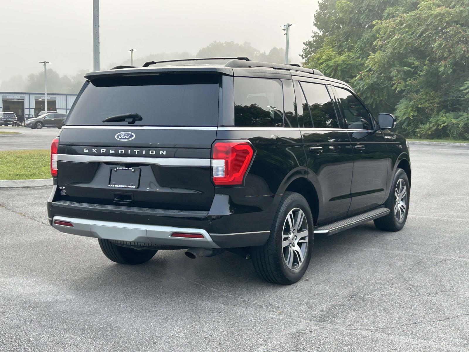 Used 2022 Ford Expedition XLT SUV