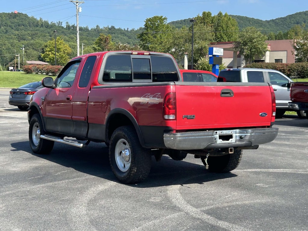 Used 2000 Ford F-150 XLT Truck