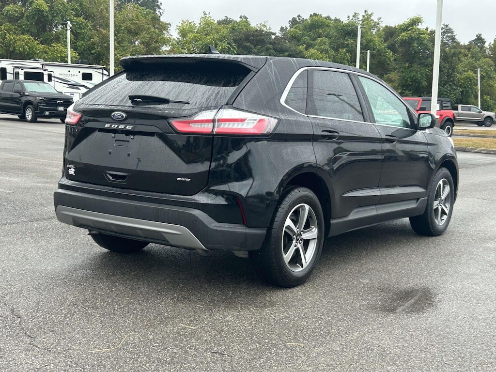 Used 2024 Ford Edge SEL SUV
