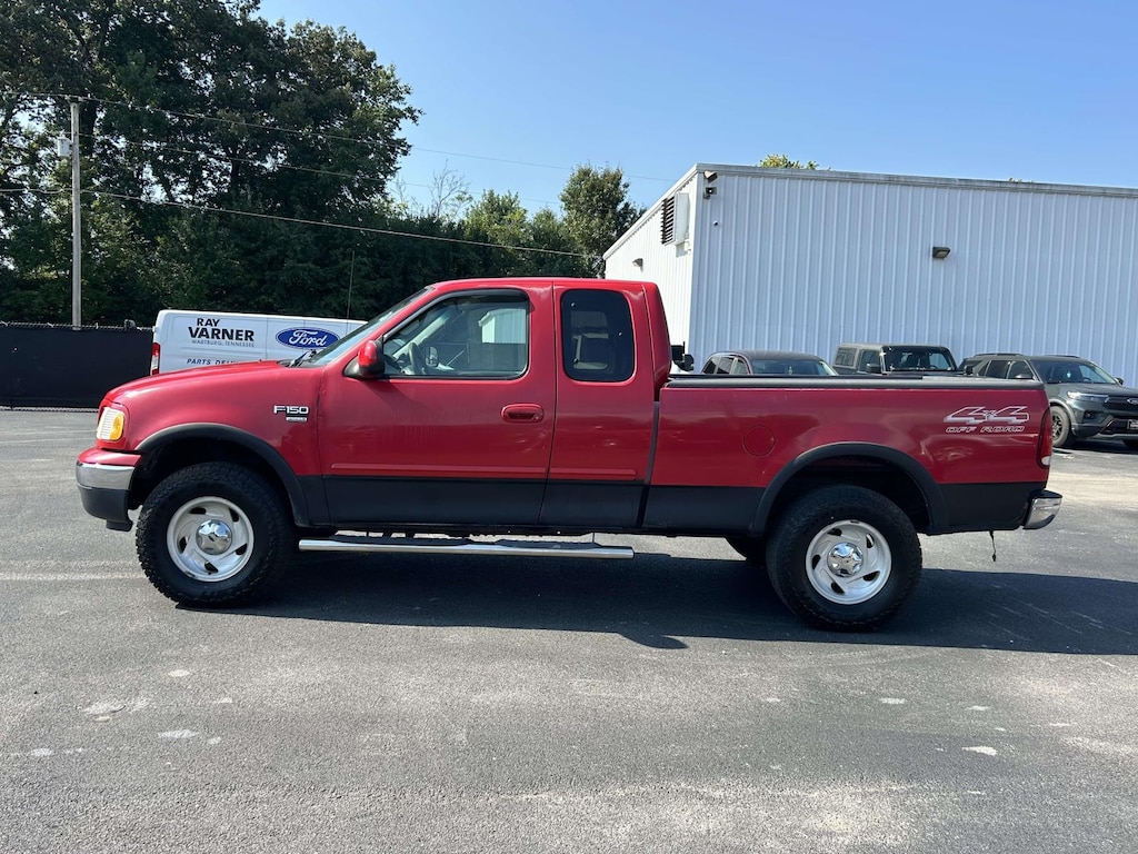 Used 2000 Ford F-150 XLT Truck