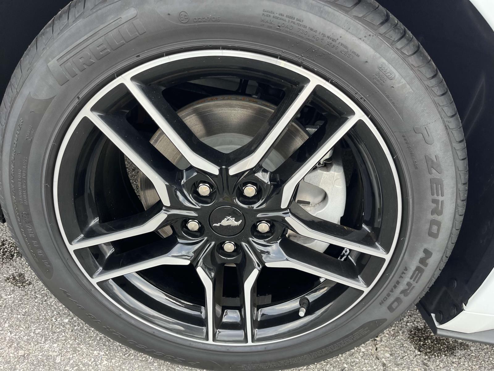 2023 Ford Mustang EcoBoost Premium - Photo 7