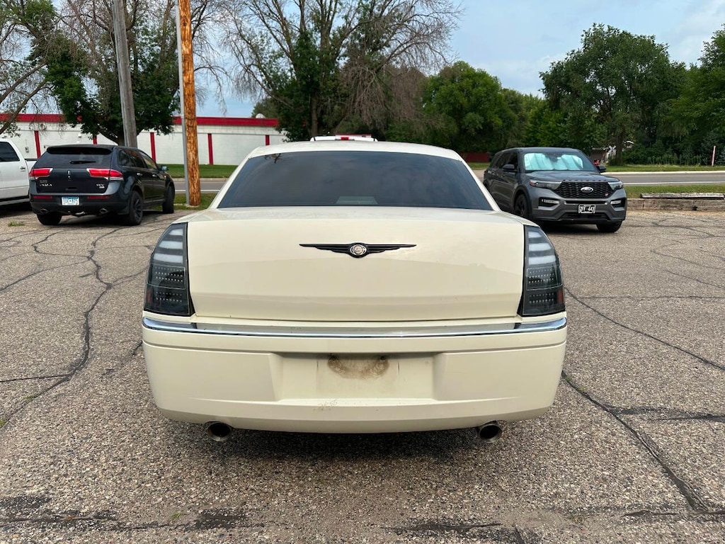 Used 2006 Chrysler 300 C 4dr Sedan Sedan