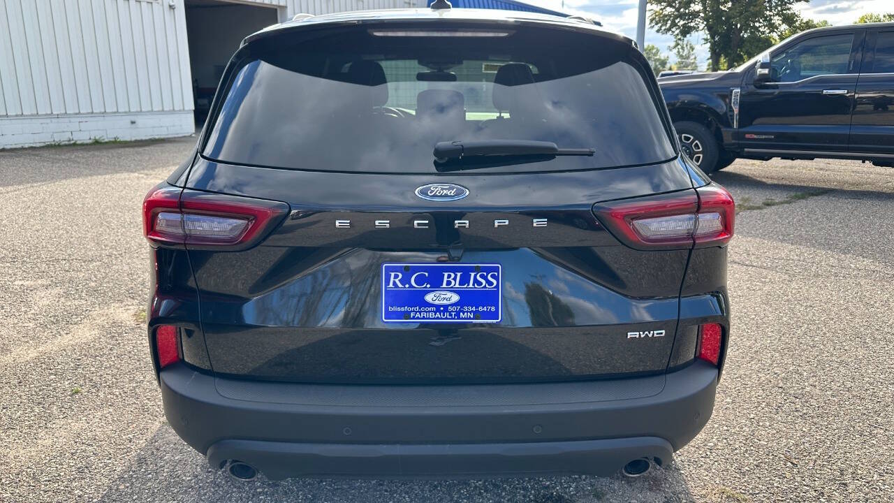 Used 2025 Ford Escape ST Line AWD 4dr SUV SUV