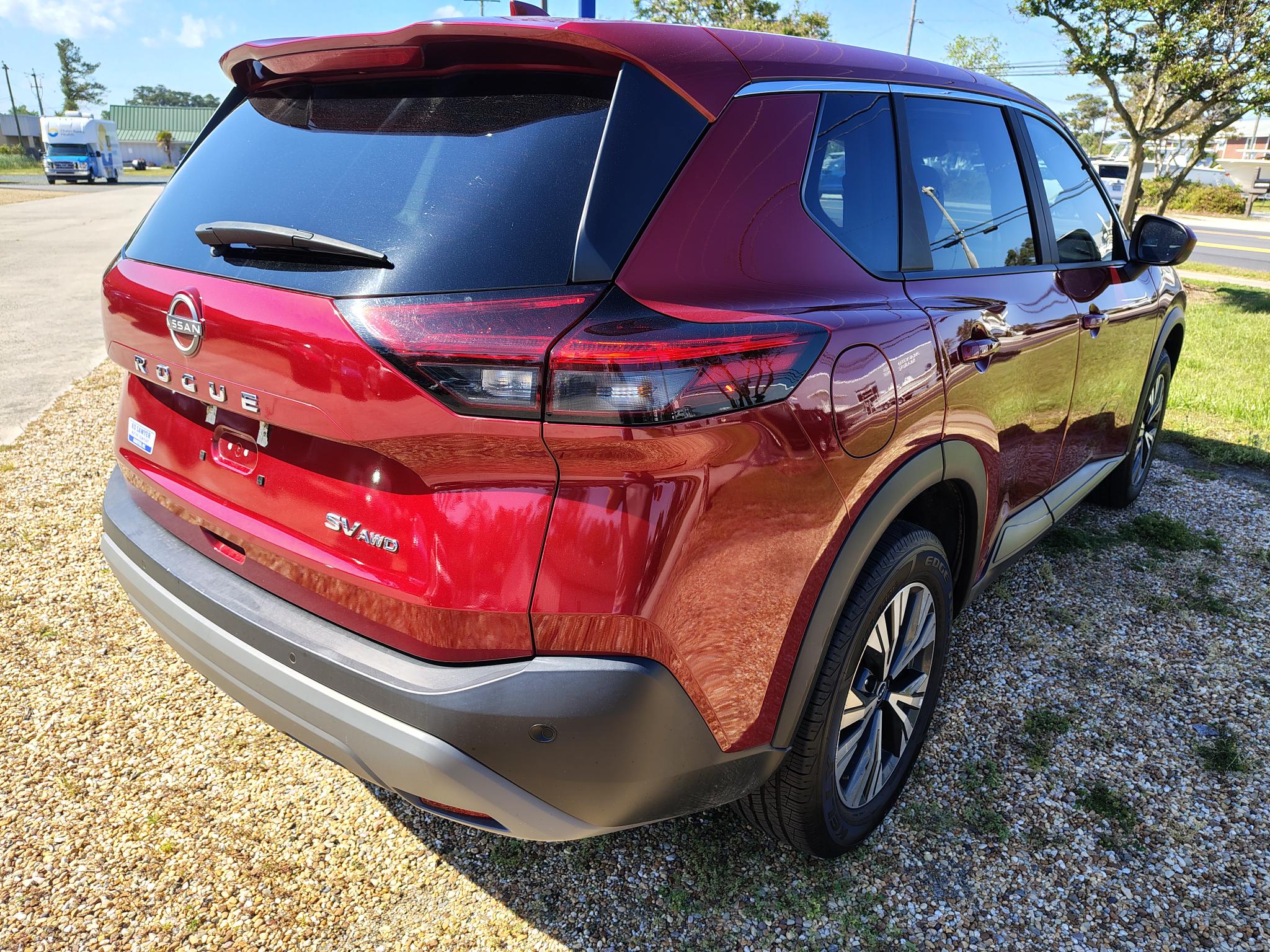 2023 Nissan Rogue SV - Photo 6