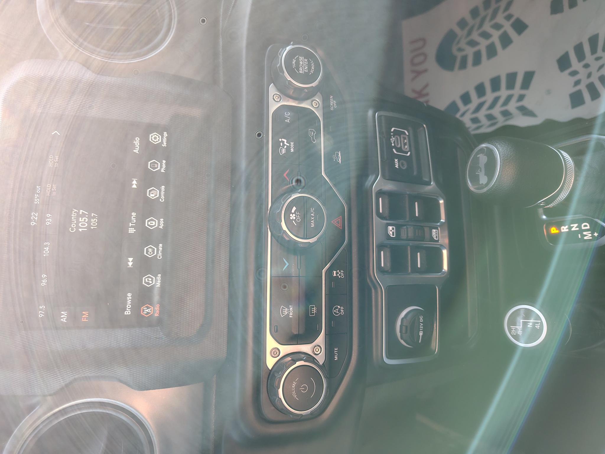 2022 Jeep Wrangler Unlimited Willys - Photo 19