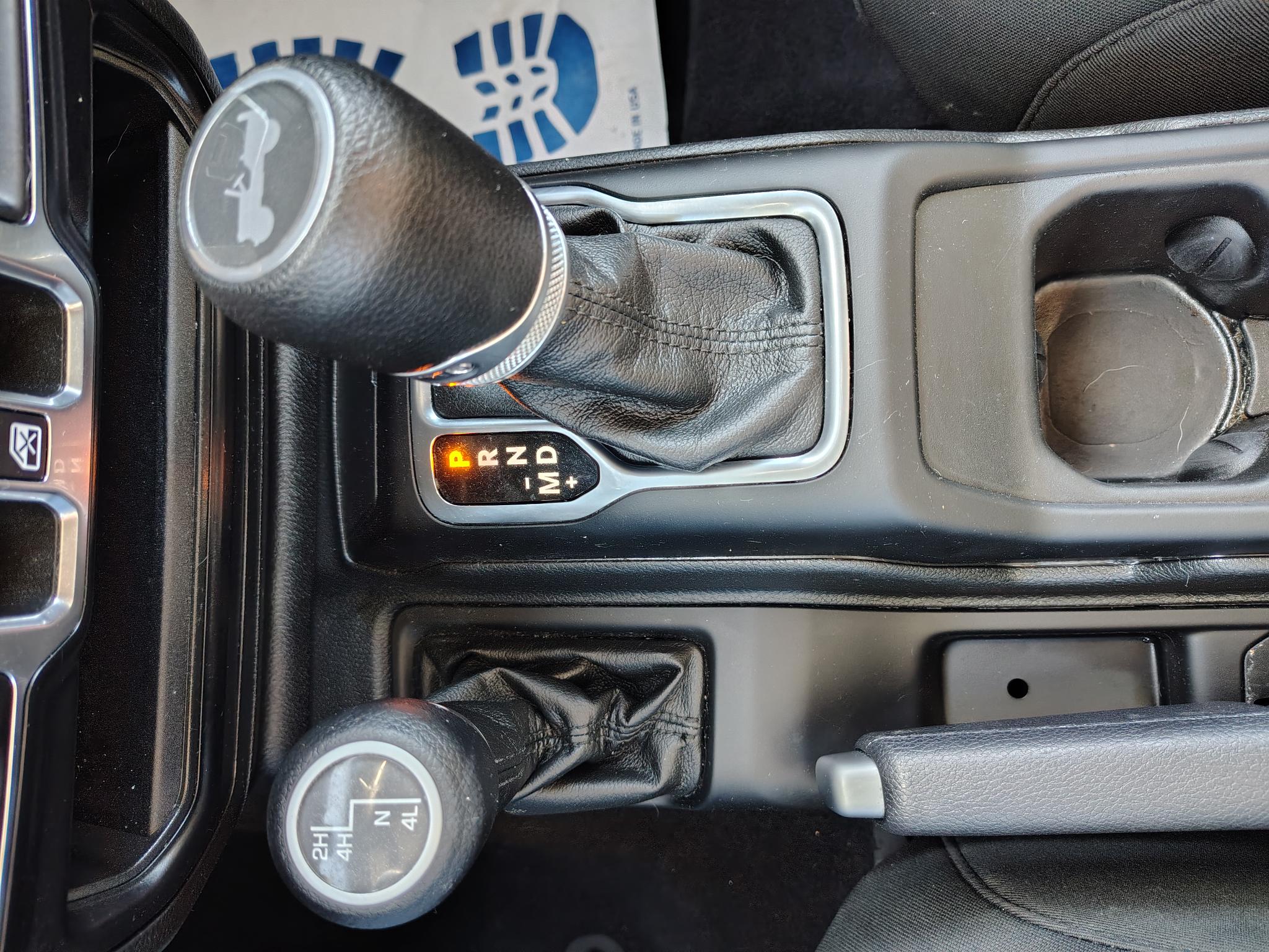 2022 Jeep Wrangler Unlimited Willys - Photo 18