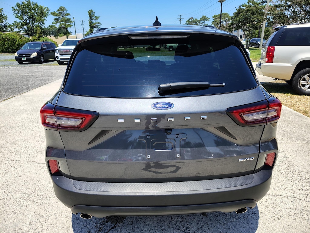 Used 2025 Ford Escape ST Line SUV