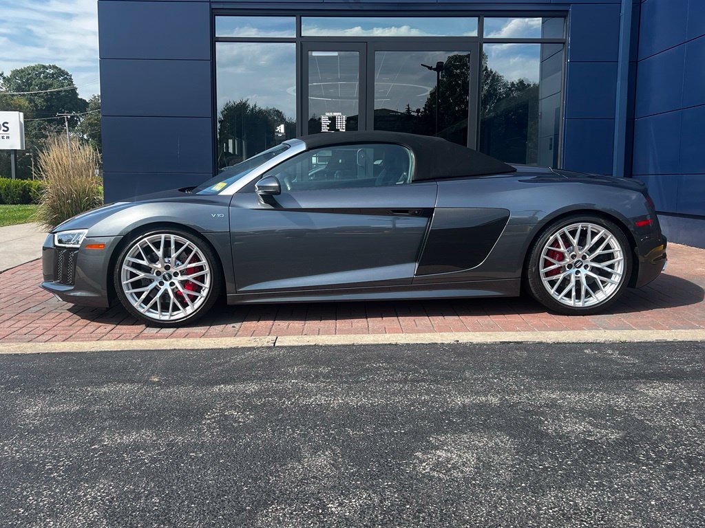 Used 2017 Audi R8 5.2 Convertible