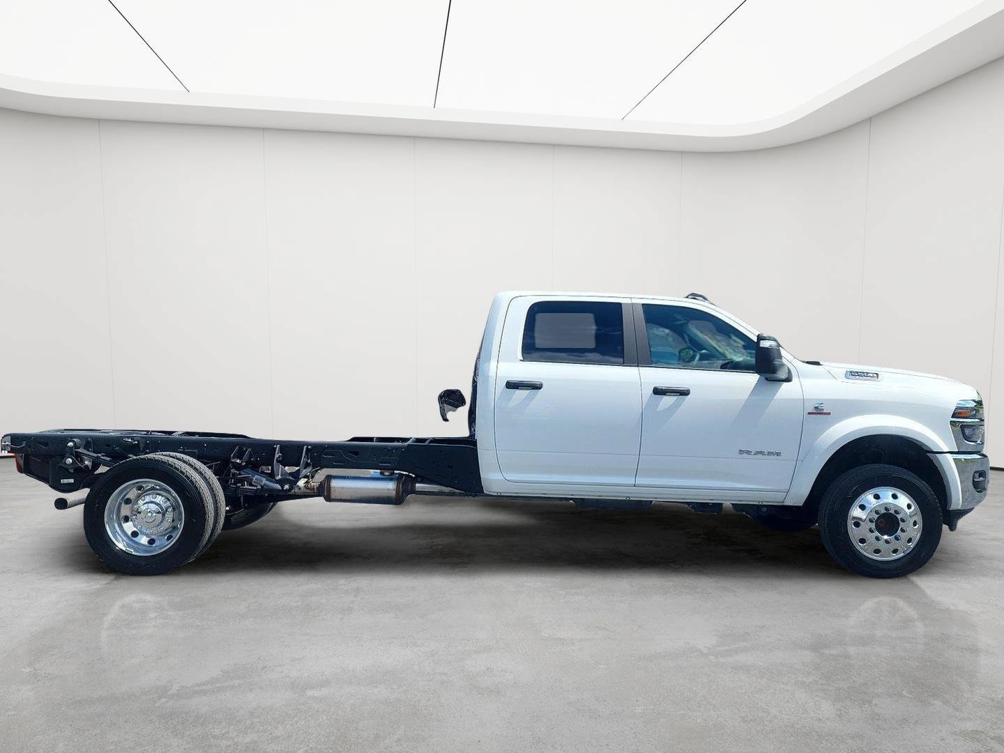 New 2026 Ram 5500HD Tradesman Pickup