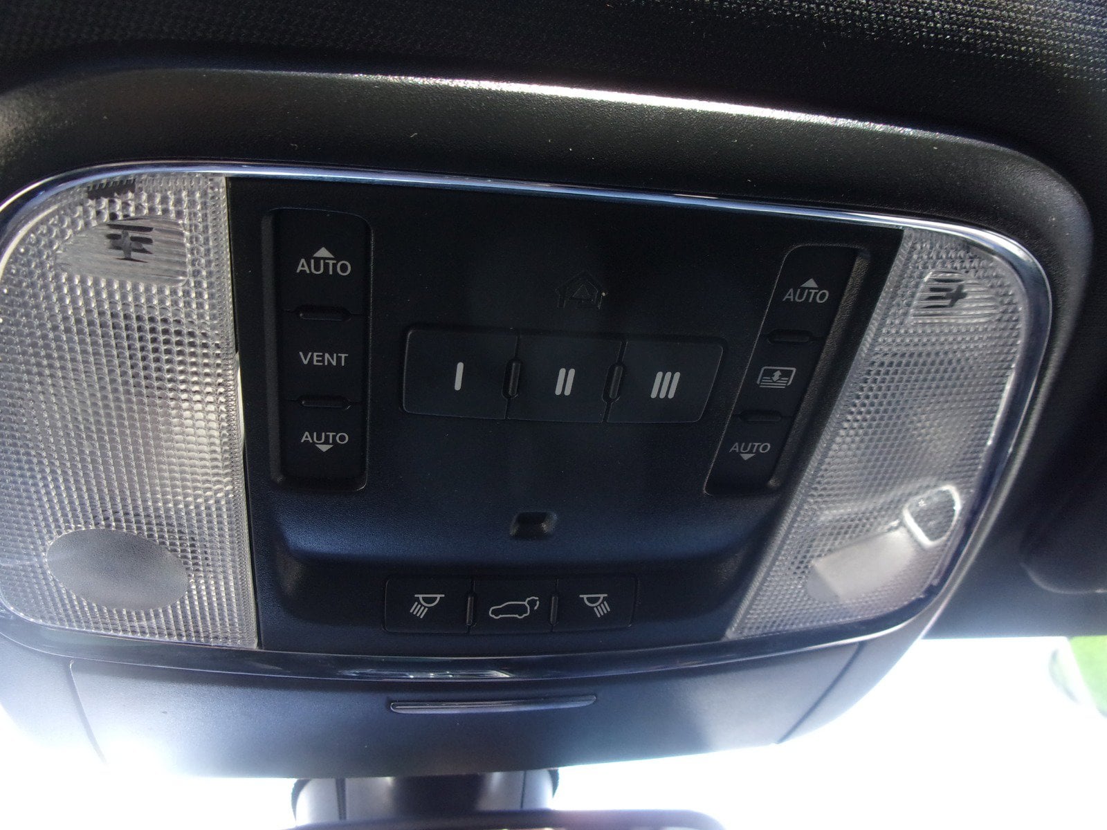 2021 Jeep Grand Cherokee Limited - Photo 16