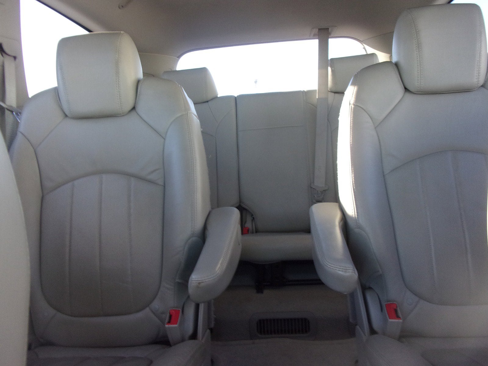 2010 Buick Enclave CXL-1 - Photo 12