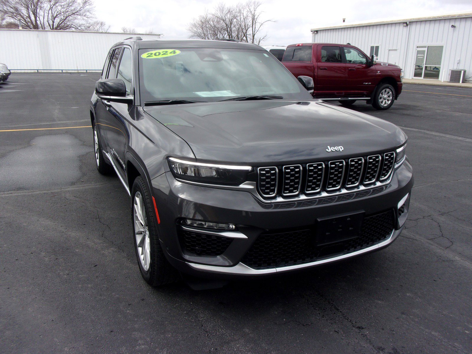 2024 Jeep Grand Cherokee Summit
