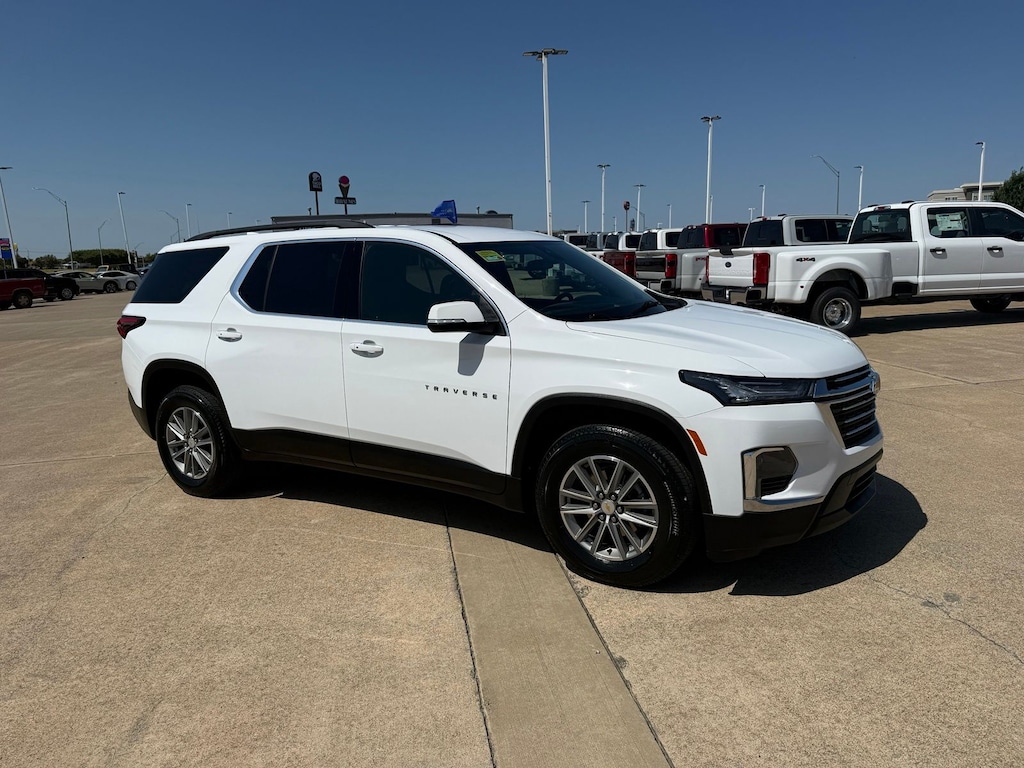 Certified 2023 Chevrolet Traverse LT Leather SUV