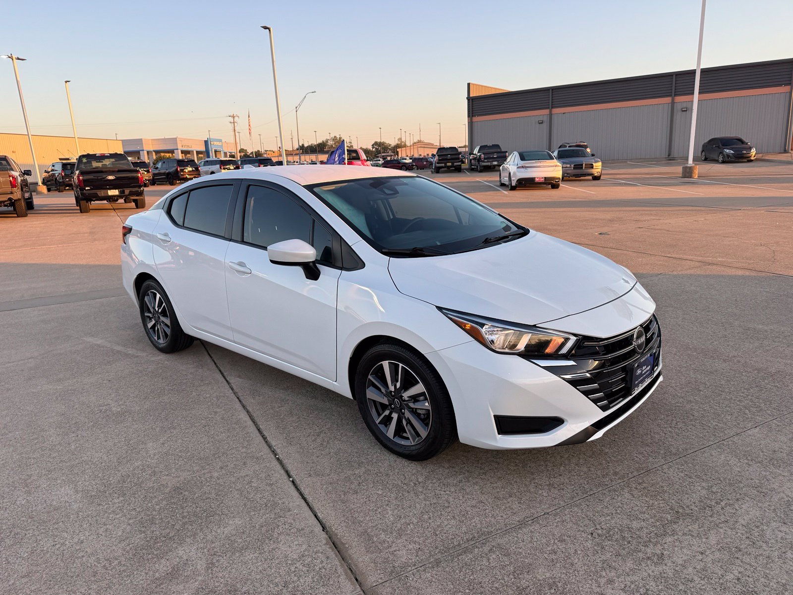 Certified 2024 Nissan Versa 1.6 SV Sedan