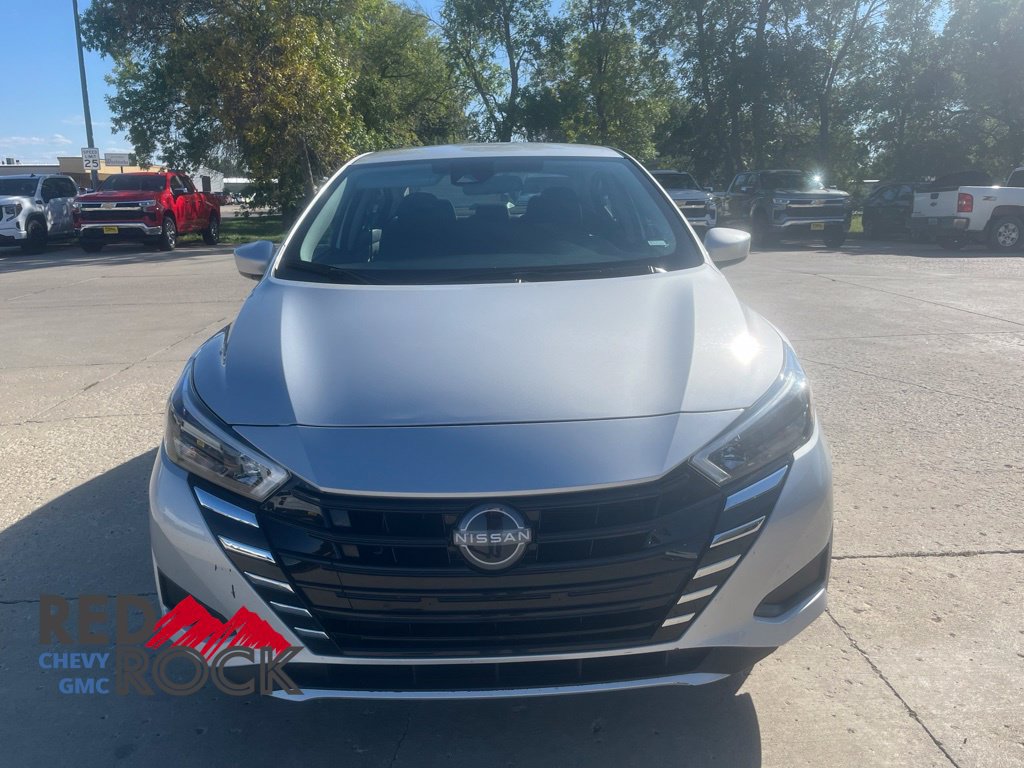 2025 Nissan Versa Sedan SV