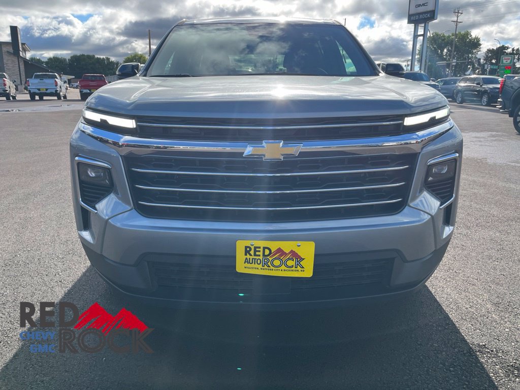 2025 Chevrolet Traverse LT SUV