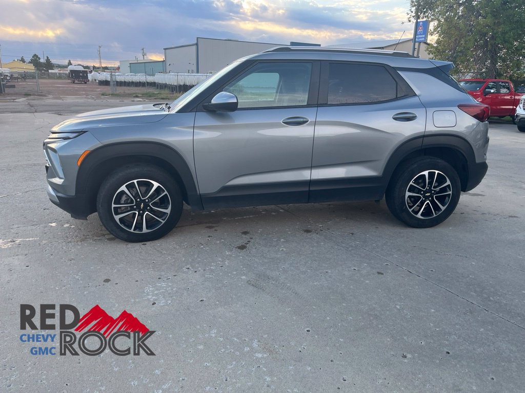 Used 2025 Chevrolet Trailblazer LT SUV