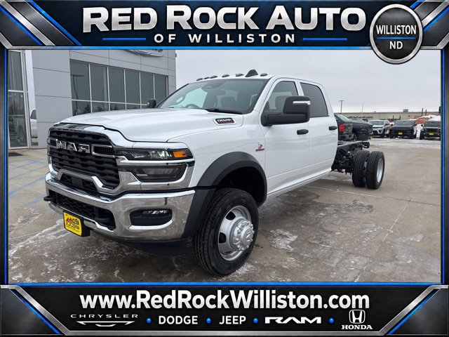 2026 Ram 4500 Chassis Cab TRADESMAN  CREW  4X4 84' CA Pickup