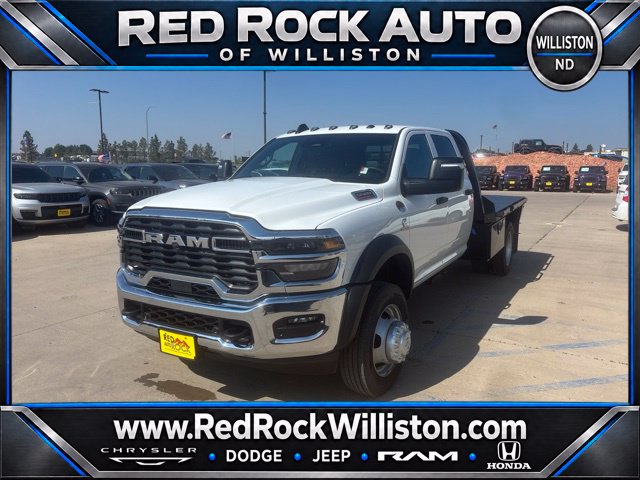 2026 Ram 5500 Chassis Cab TRADESMAN  CREW  4X4 60' CA Pickup