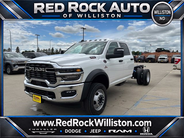 2026 Ram 4500 Chassis Cab TRADESMAN  CREW  4X4 60' CA Pickup