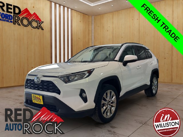 2020 Toyota RAV4 XLE Premium