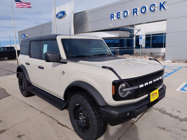 New 2026 Ford Bronco Outer Banks SUV