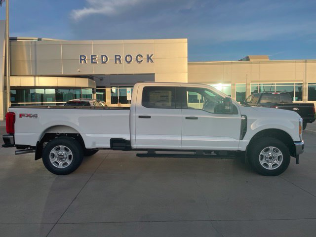 New 2027 Ford F-250SD XLT Truck