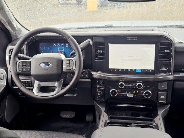 New 2026 Ford F-350 Lariat Truck Crew Cab
