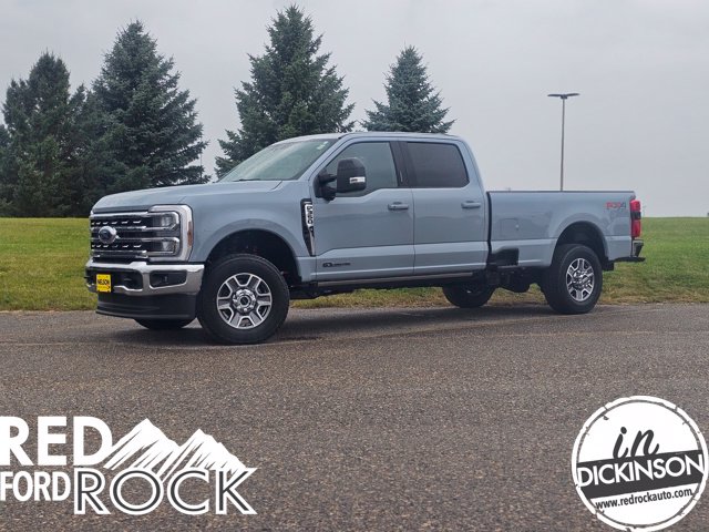 New 2026 Ford F-350 Lariat Truck Crew Cab