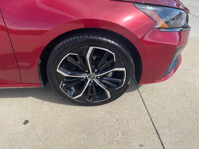 Certified 2024 Nissan Altima 2.5 SR Sedan