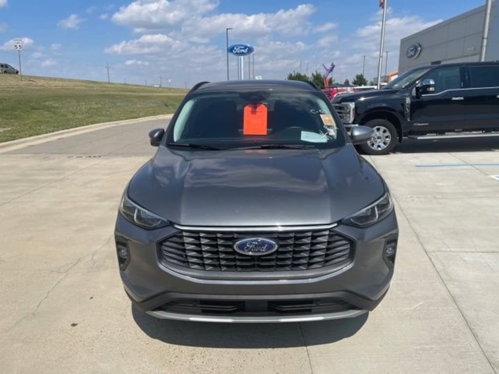 Certified 2025 Ford Escape Platinum SUV